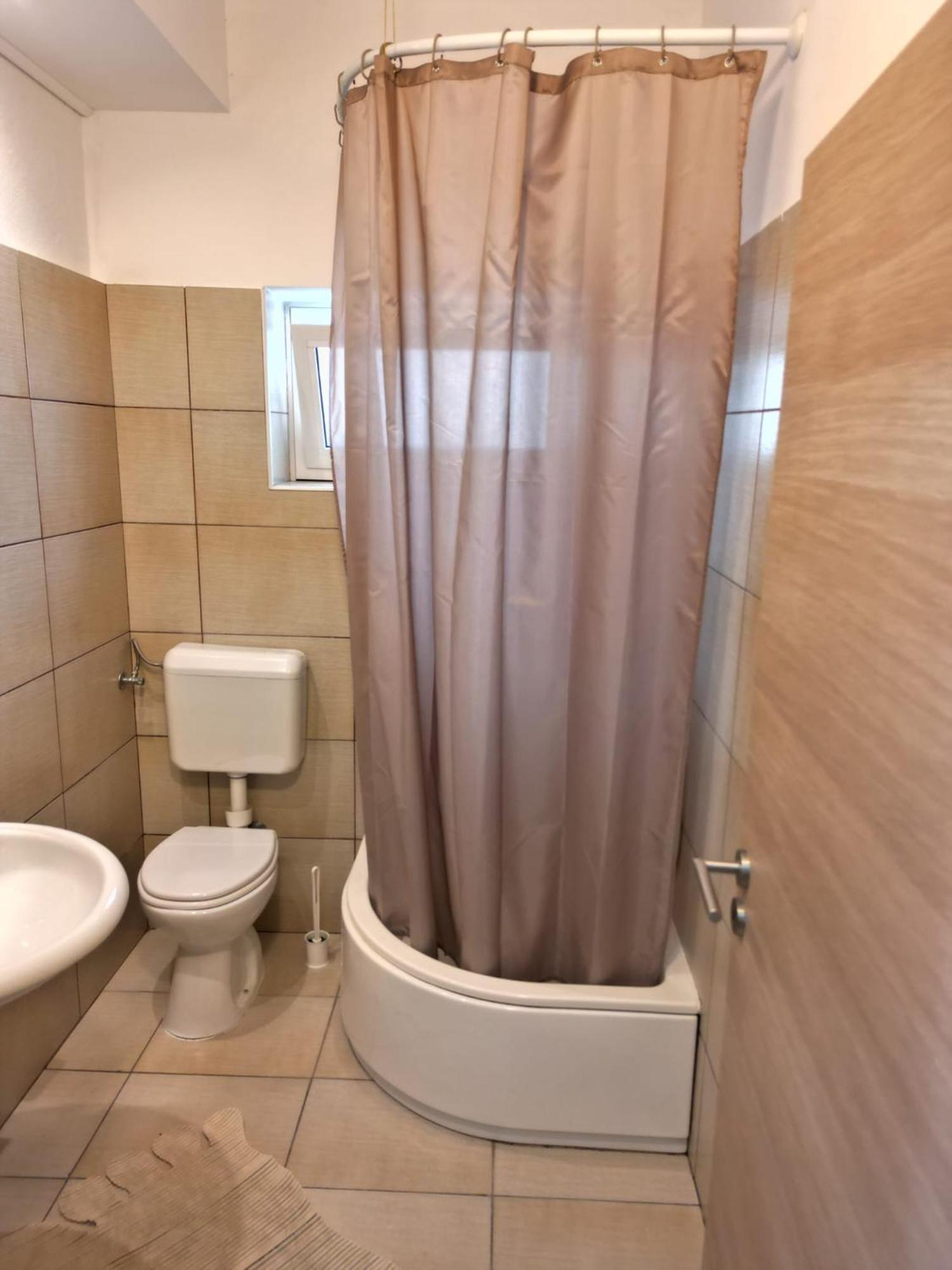 Apartments Kegalj Podstrana Cameră foto